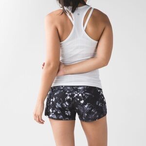 Lululemon Dusk Dye Run times Short 4"